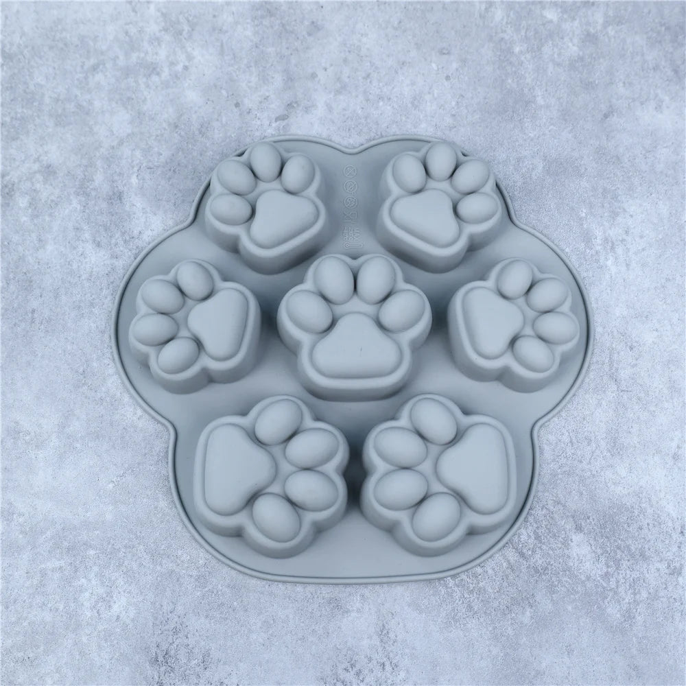 Mystery Paw Paw Print Silicone Mold for Pet Treats