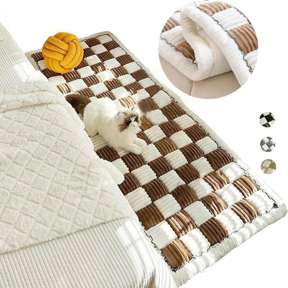 Mystery Paw Plush Travel Companion: Cozy Pet Mattress