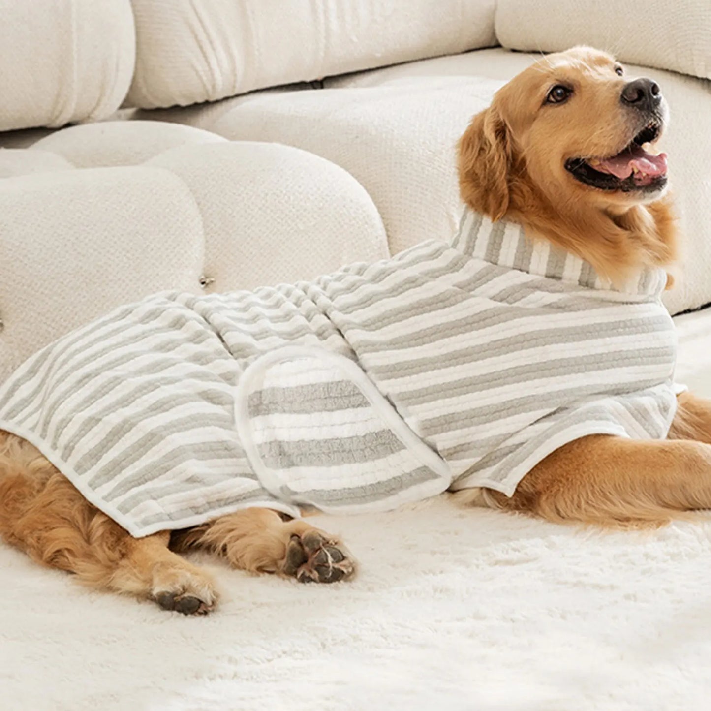 Ultra-Absorbent Quick-Drying Dog Bath Towel - Cozy Bathrobe for All Dogs