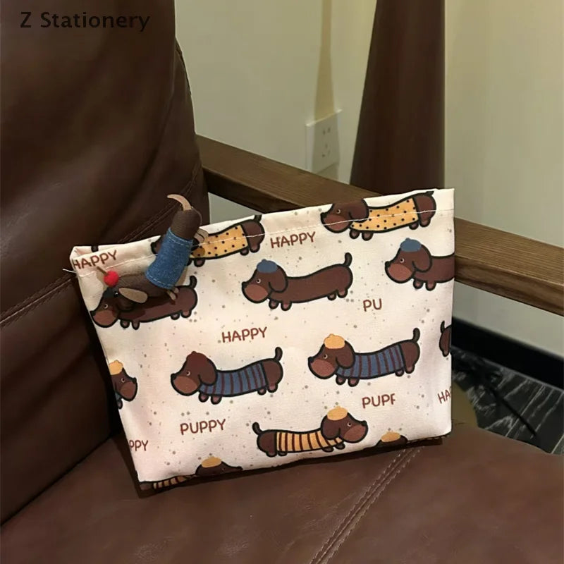 Adorable Dachshund Dog Coin Purse / Makeup Bag - Perfect for Pet Lovers!