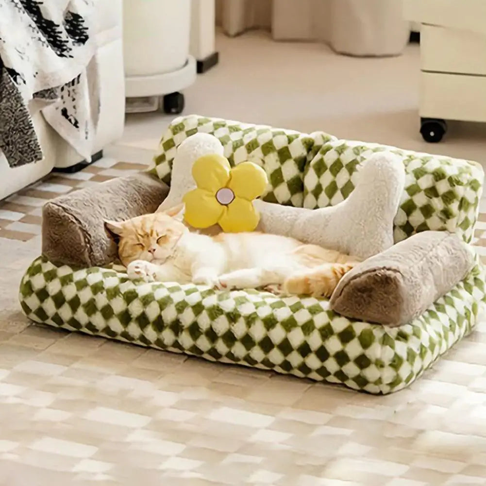 Mystery Paw Plush Pet Bed - Cozy Couch for Cats & Dogs