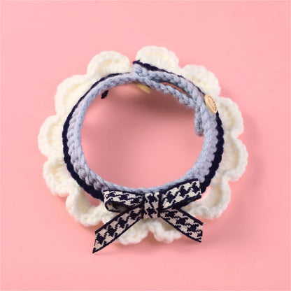 Hand-knitted Bow-knot Cat & Kitten Collar - Mystery Paw