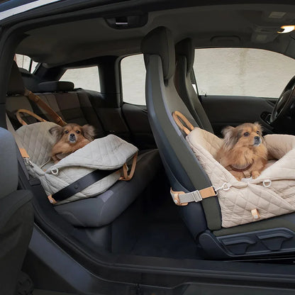 Luxury Fashion Pet Carrier Tote Bag for Stylish Adventures