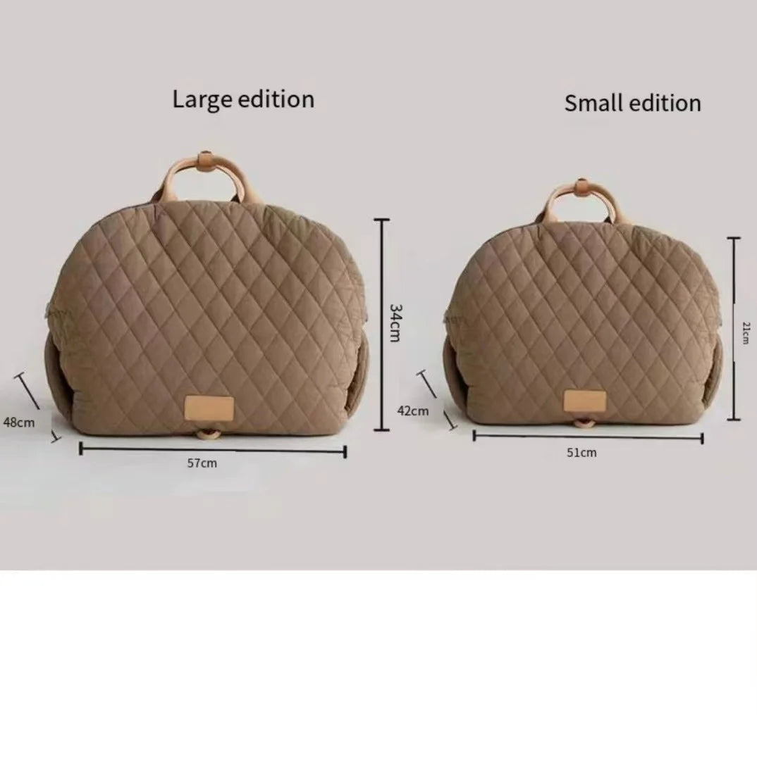 Luxury Fashion Pet Carrier Tote Bag for Stylish Adventures