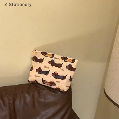 Adorable Dachshund Dog Coin Purse / Makeup Bag - Perfect for Pet Lovers!