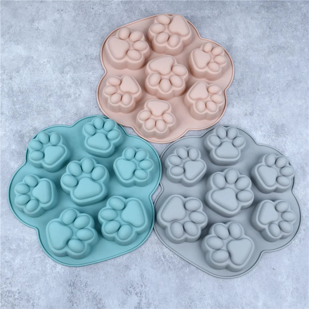 Mystery Paw Paw Print Silicone Mold for Pet Treats